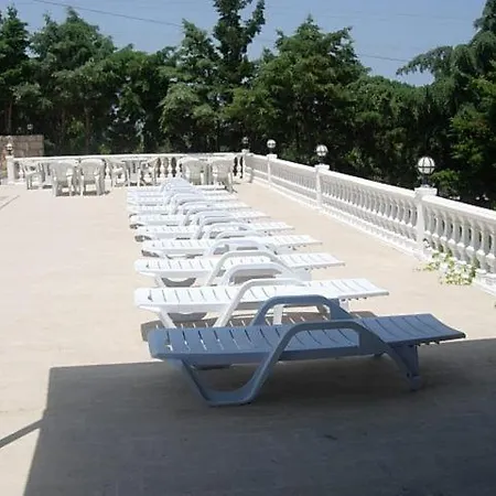 Alacati Golden Resort فندق