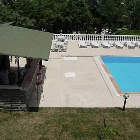 فندق Alacati Golden Resort 3*