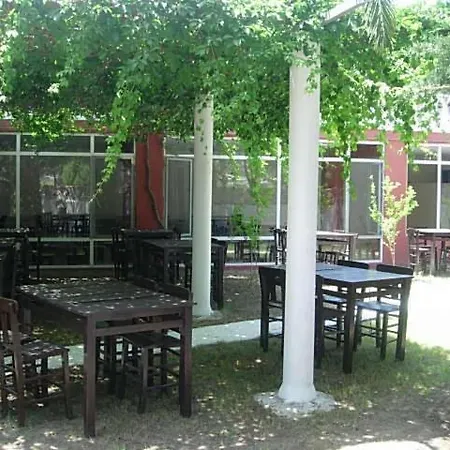 Alacati Golden Resort فندق