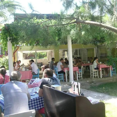 Alacati Golden Resort فندق Çeşme