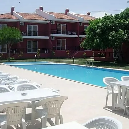 Alacati Golden Resort Hotel 3*